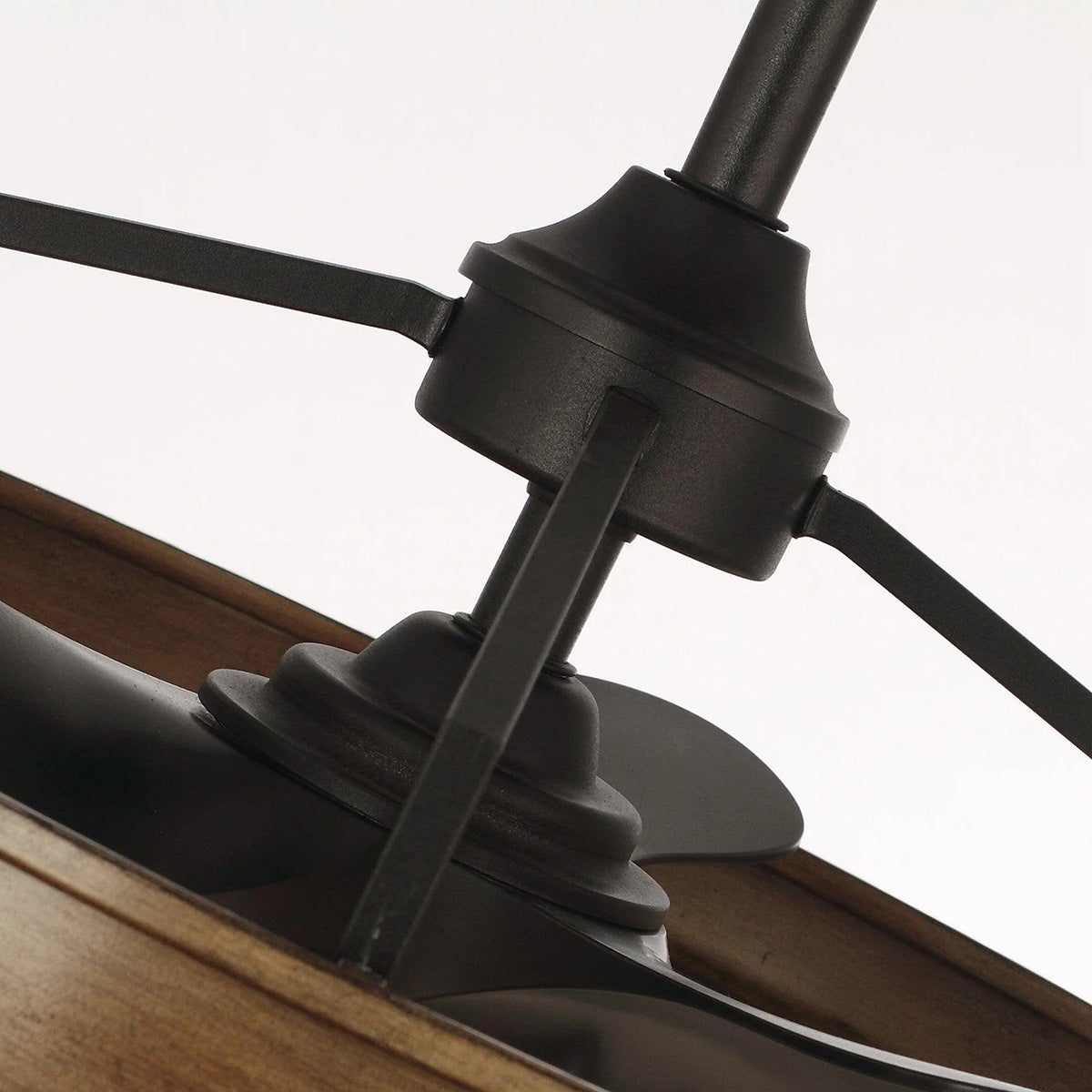 BEXLEY Ceiling Fan Ø69 cm with LED Light and Hidden Blades