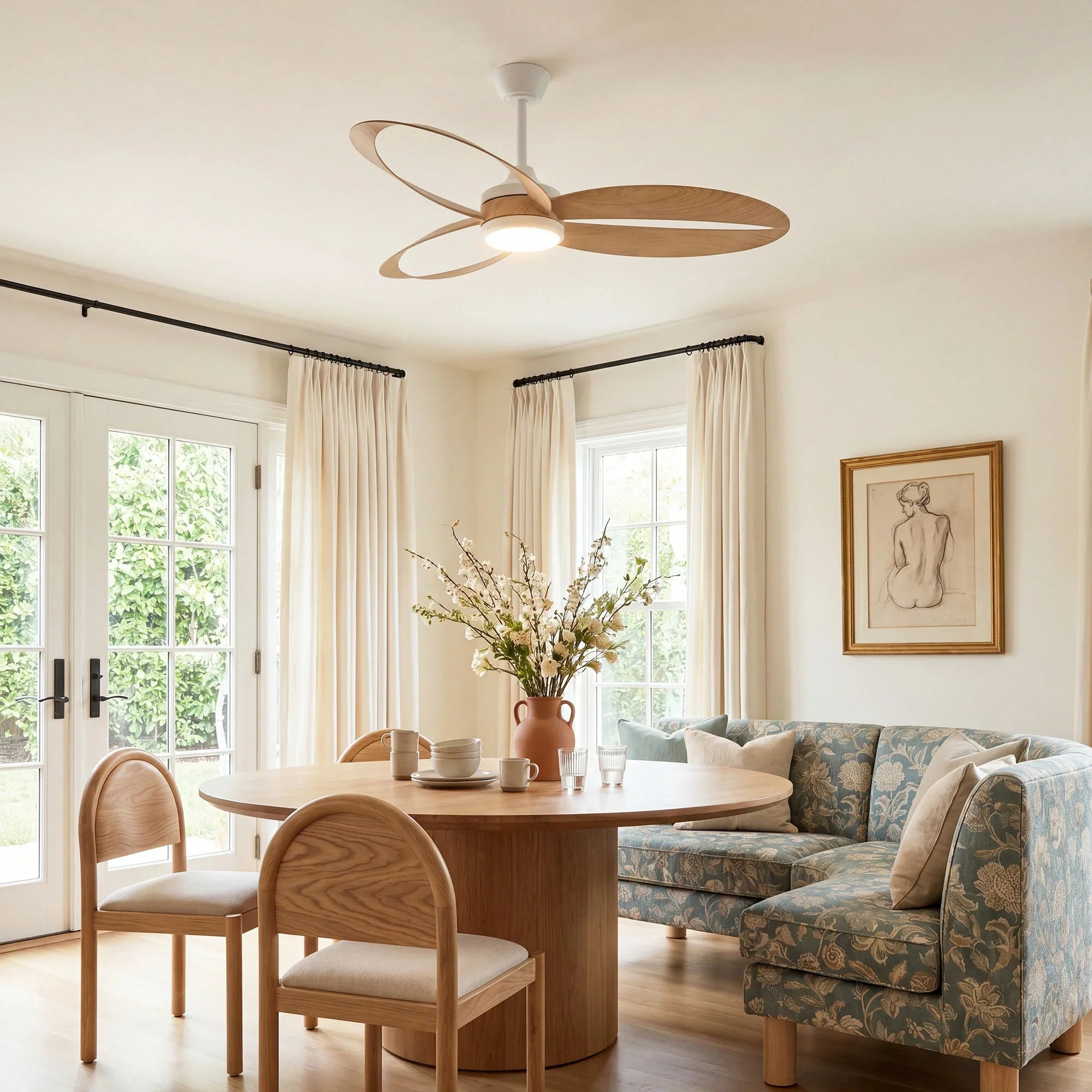 Maxi Ceiling Fan Silent 132 cm (52”) with LED Light