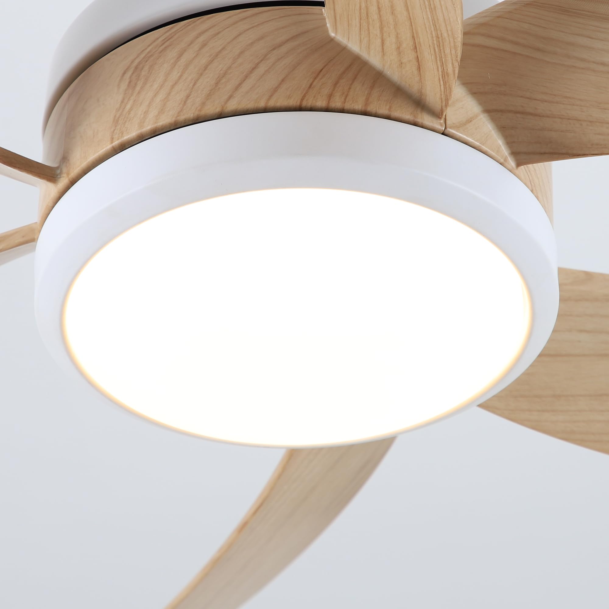 Maxi Ceiling Fan Silent 132 cm (52”) with LED Light